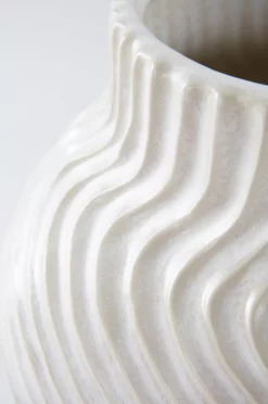 EMMA LEE Vase - Høyde 30 Cm 7 EMMA LEE Vase - Høyde 30 Cm -Hjemmedekorasjon Salg 2024 b 1119