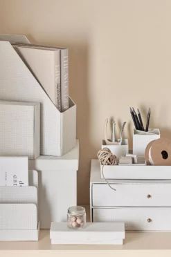 Tidsskriftssamler Rut -Hjemmedekorasjon Salg 2024 b 2362