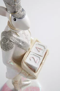 NICKE Dekorfigur Med Kalender -Hjemmedekorasjon Salg 2024 b 49