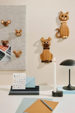 Spring Copenhagen Magnet Happy Hund 5 Cm 8 Spring Copenhagen Magnet Happy Hund 5 Cm -Hjemmedekorasjon Salg 2024 b 621