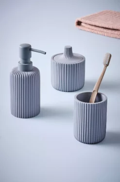 VALERIE Baderomssett 3 Deler -Hjemmedekorasjon Salg 2024 b 783