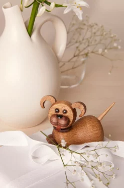 Spring Copenhagen Tredekor Hund Coco 10 Cm Eik -Hjemmedekorasjon Salg 2024 b 952